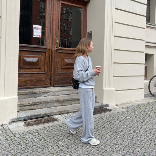 Wijde cashmere broek