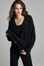 Buttoned loose fit cashmere cardigan image number 2