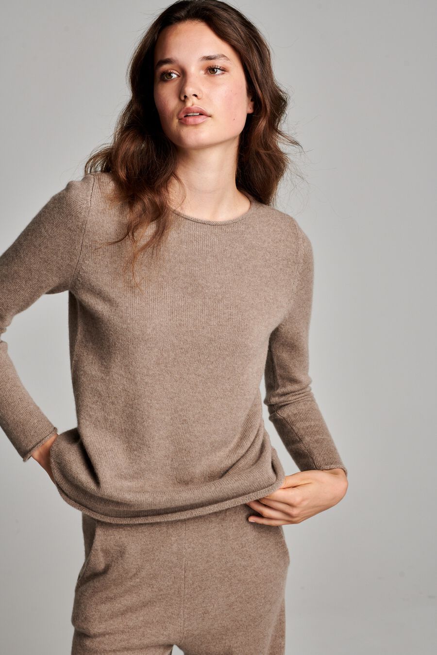 Basic trui van biologisch cashmere image number 0