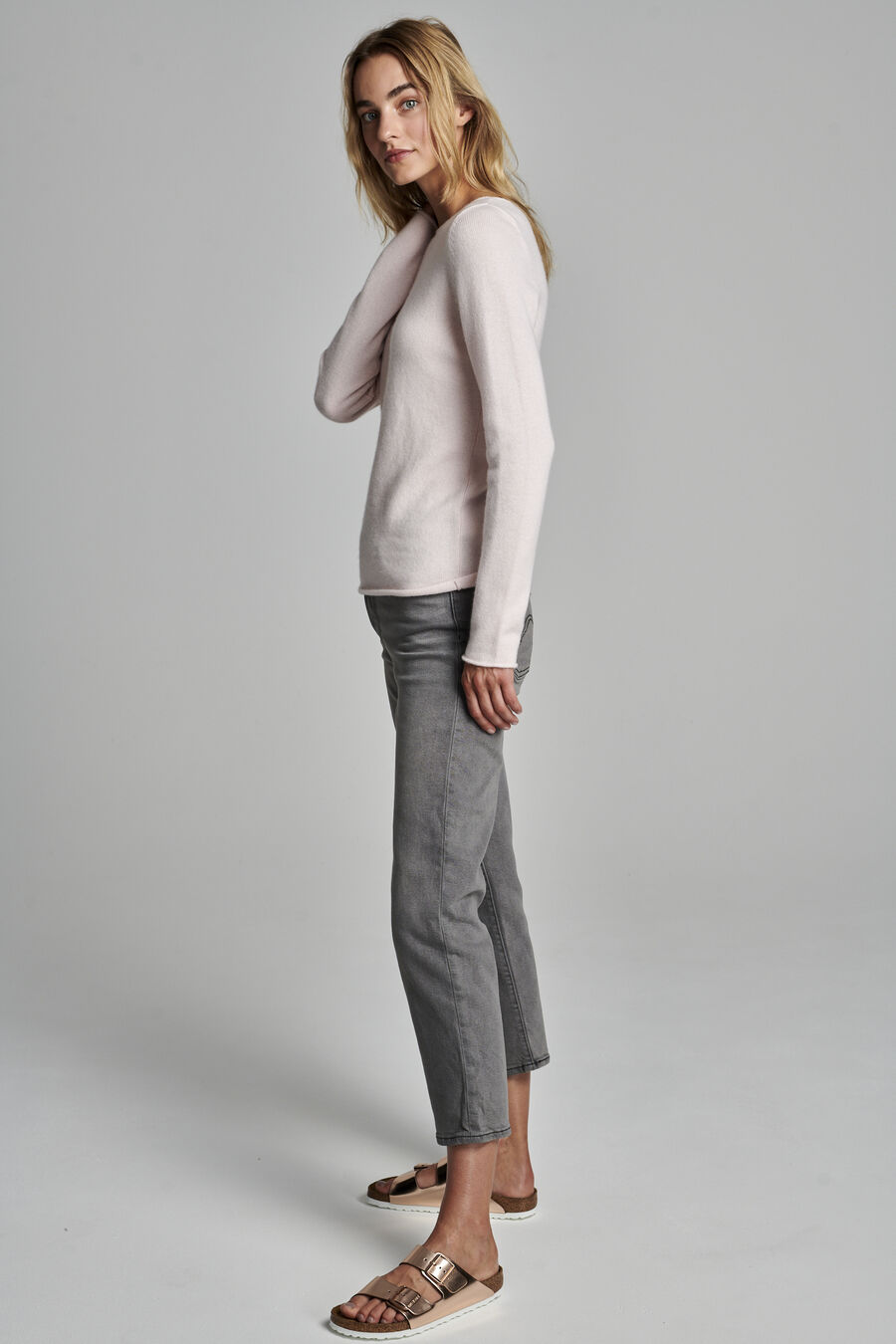 Basic cashmere sweater image number 4