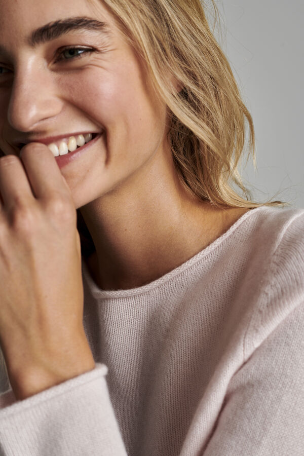 Basic cashmere sweater image number 6