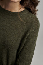 Round neck cashmere sweater image number 3