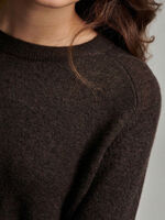 Round neck cashmere sweater image number 2