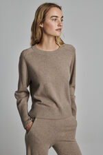 Casual organic cashmere sweater image number 11