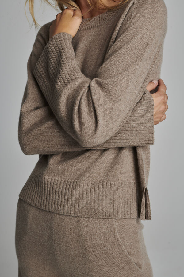 Casual fit cashmere trui image number 6