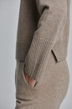 Casual organic cashmere sweater image number 7