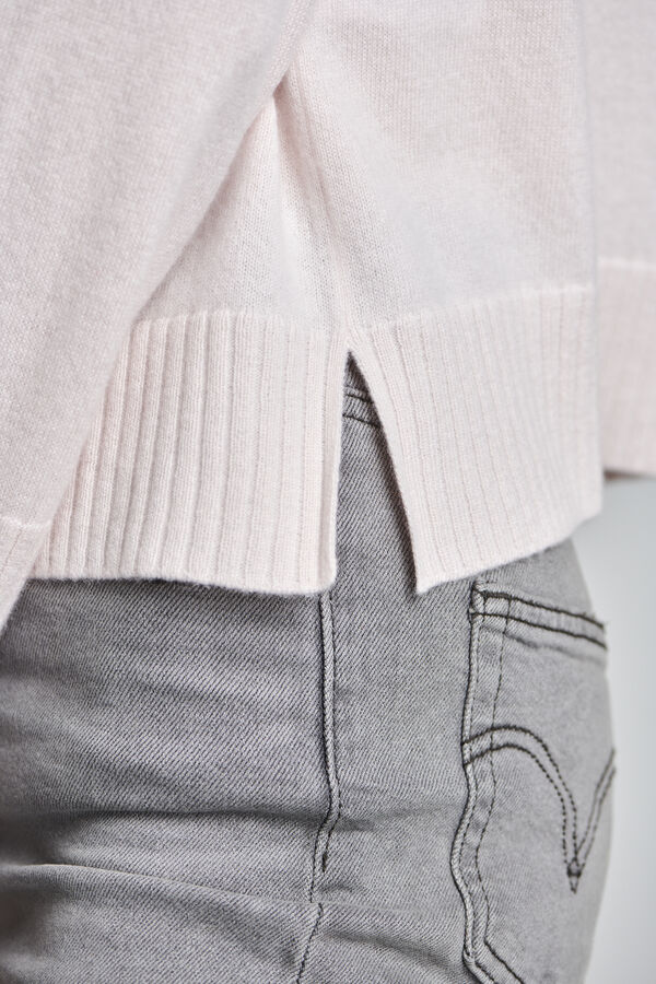 Casual organic cashmere sweater image number 3