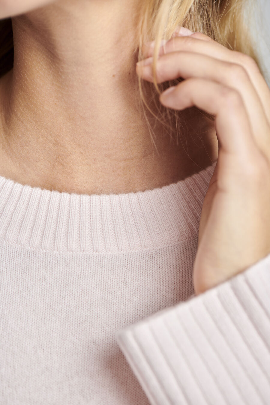 Lässiger Kaschmir-Pullover image number 4