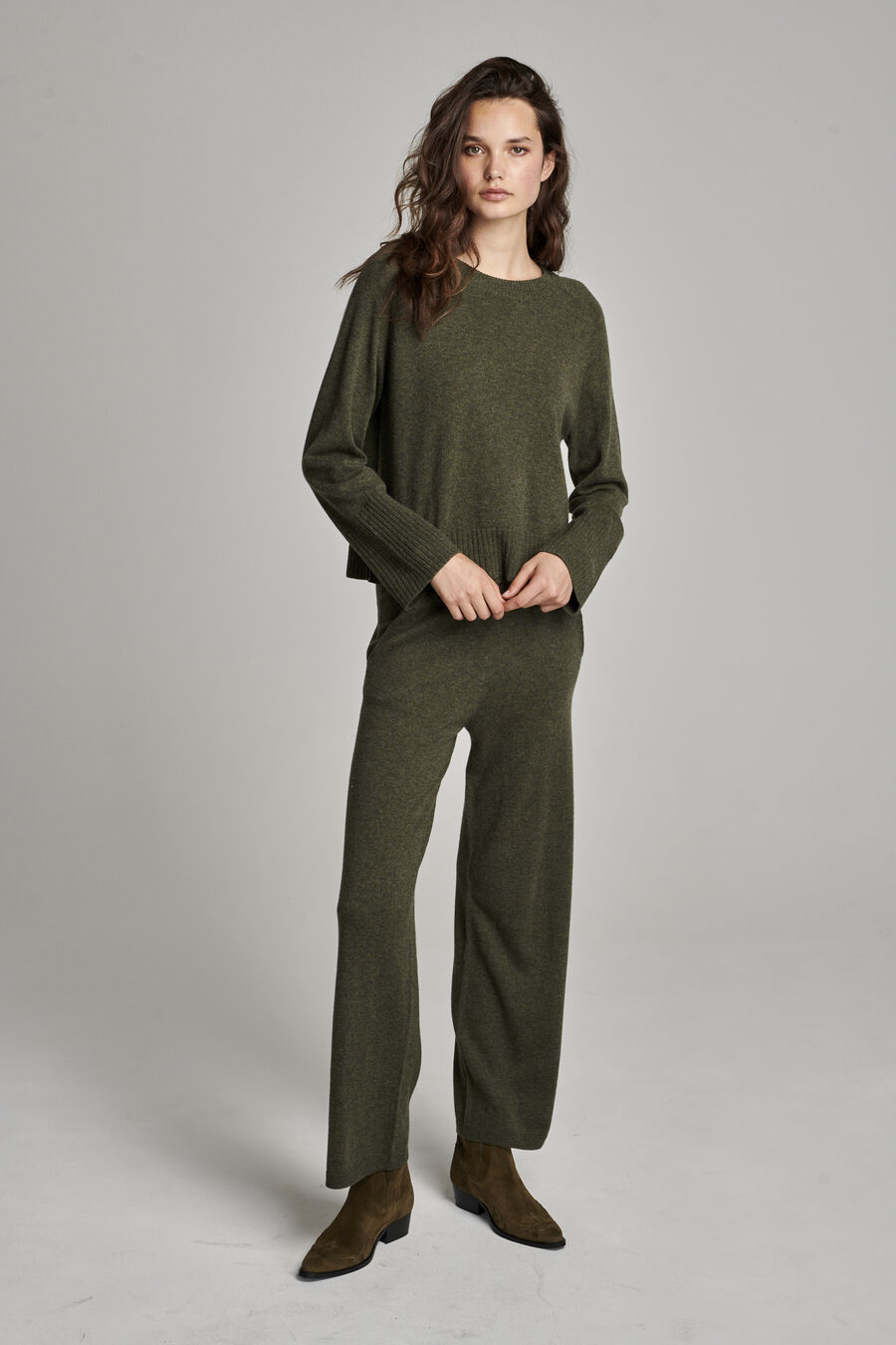 Pull décontracté en cachemire biologique image number 8