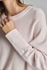Batwing cashmere sweater image number 4