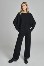 Batwing cashmere sweater image number 8