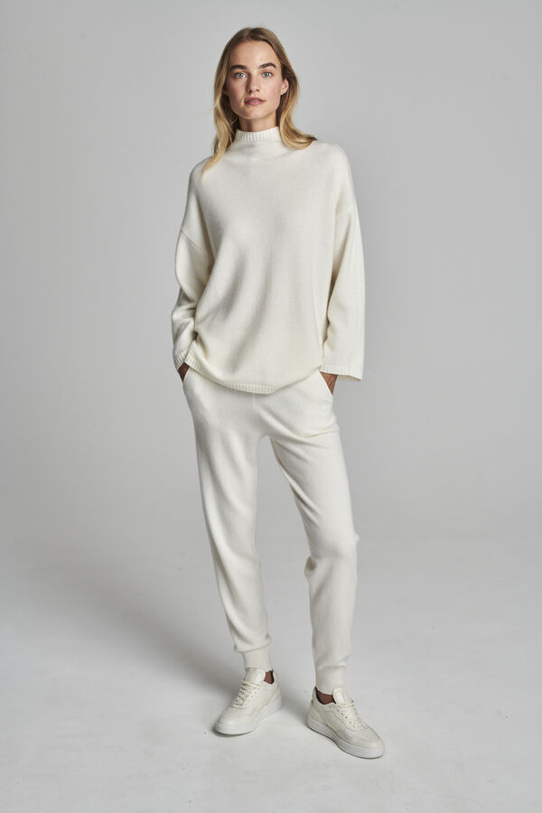 Cashmere trui met opstaande kraag image number 9