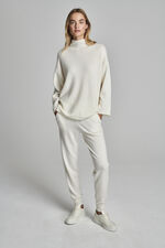 Organic cashmere sweater with stand collar image number 9