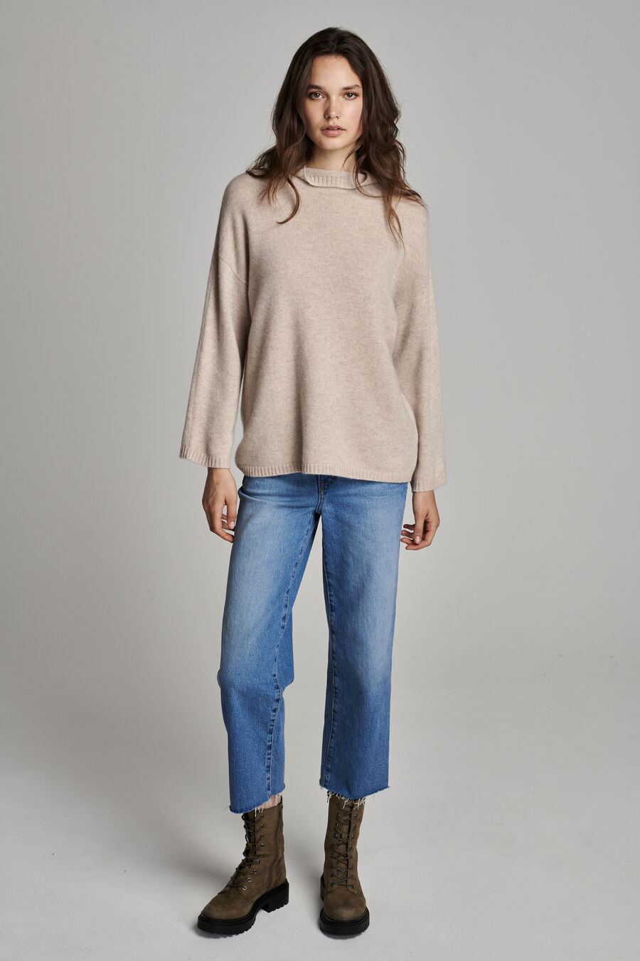 Cashmere trui met opstaande kraag image number 4