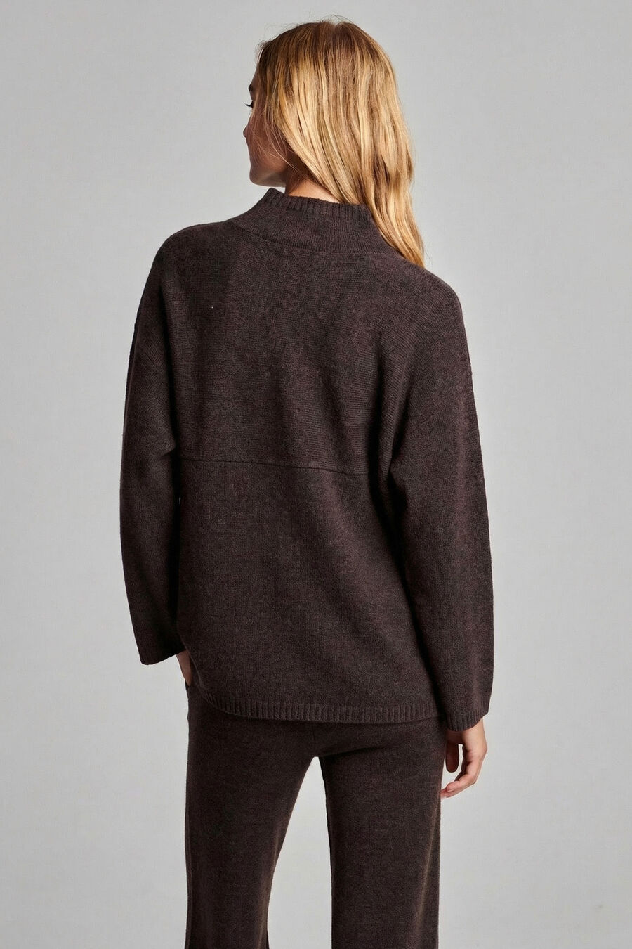 Cashmere trui met opstaande kraag image number 1