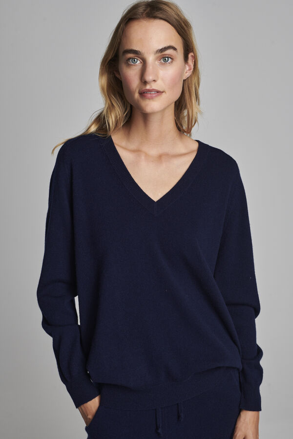 Cashmere trui met V-hals image number 7