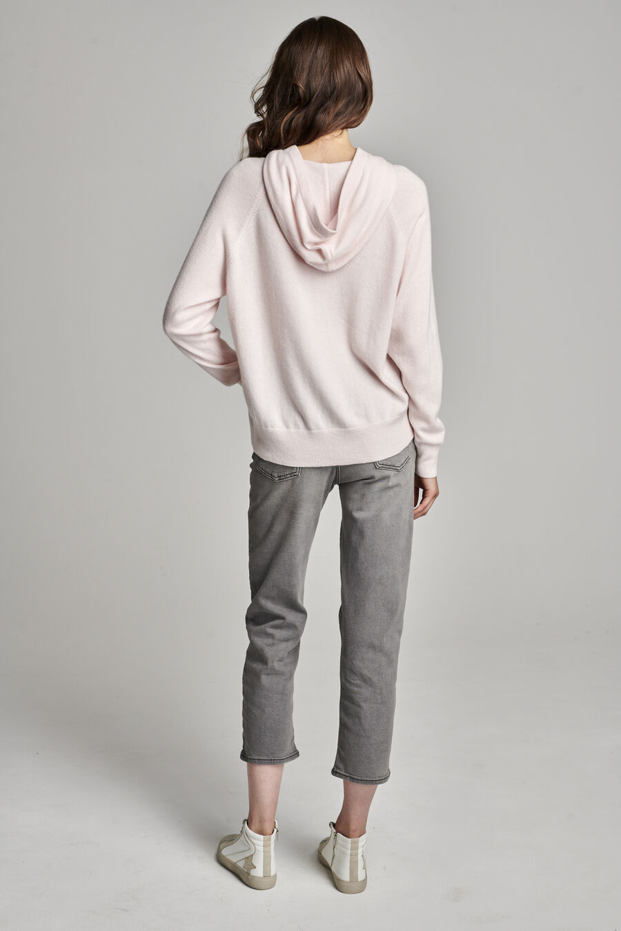 Hoodie made of organic cashmere image number 2