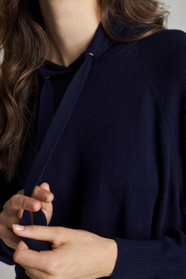 Kapuzenpulli aus Bio-Kaschmir image number 6