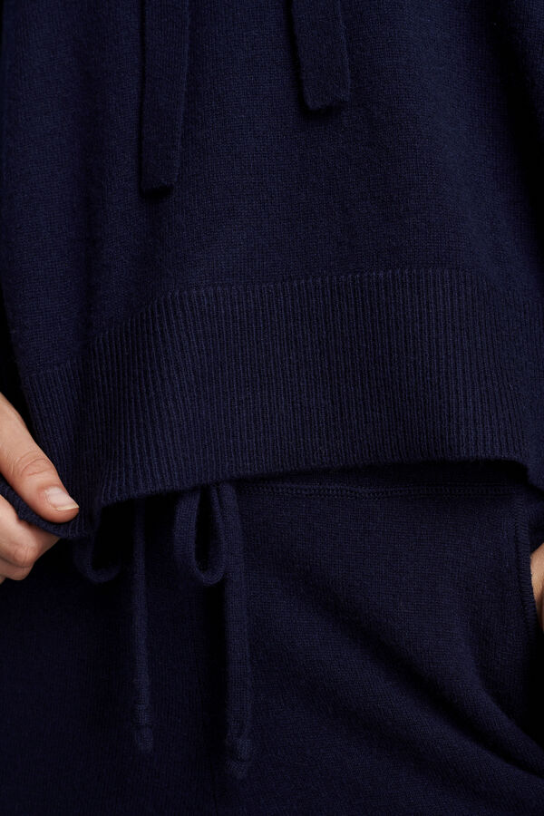 Kapuzenpulli aus Bio-Kaschmir image number 7