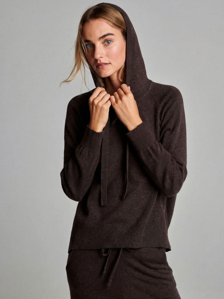 Kapuzenpulli aus Bio-Kaschmir image number 2