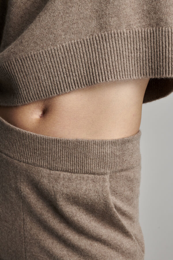 Pull à bateau en cachemire biologique image number 6