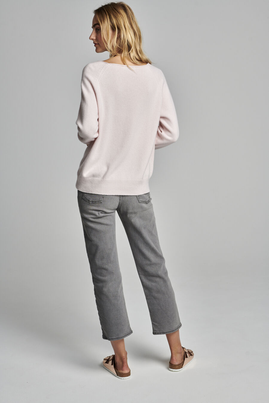 Pull à bateau en cachemire biologique image number 6