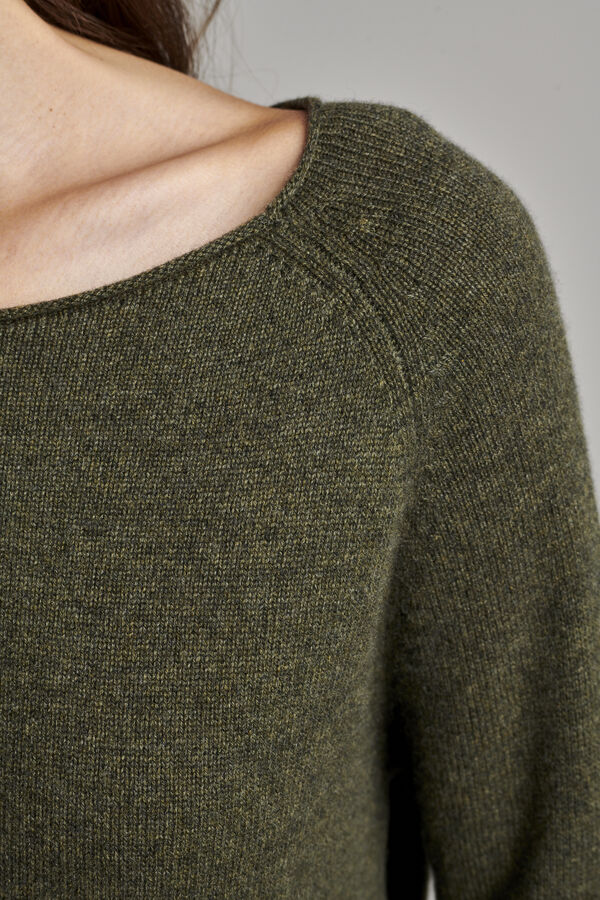 Cashmere trui met boothals en rolzoom image number 5