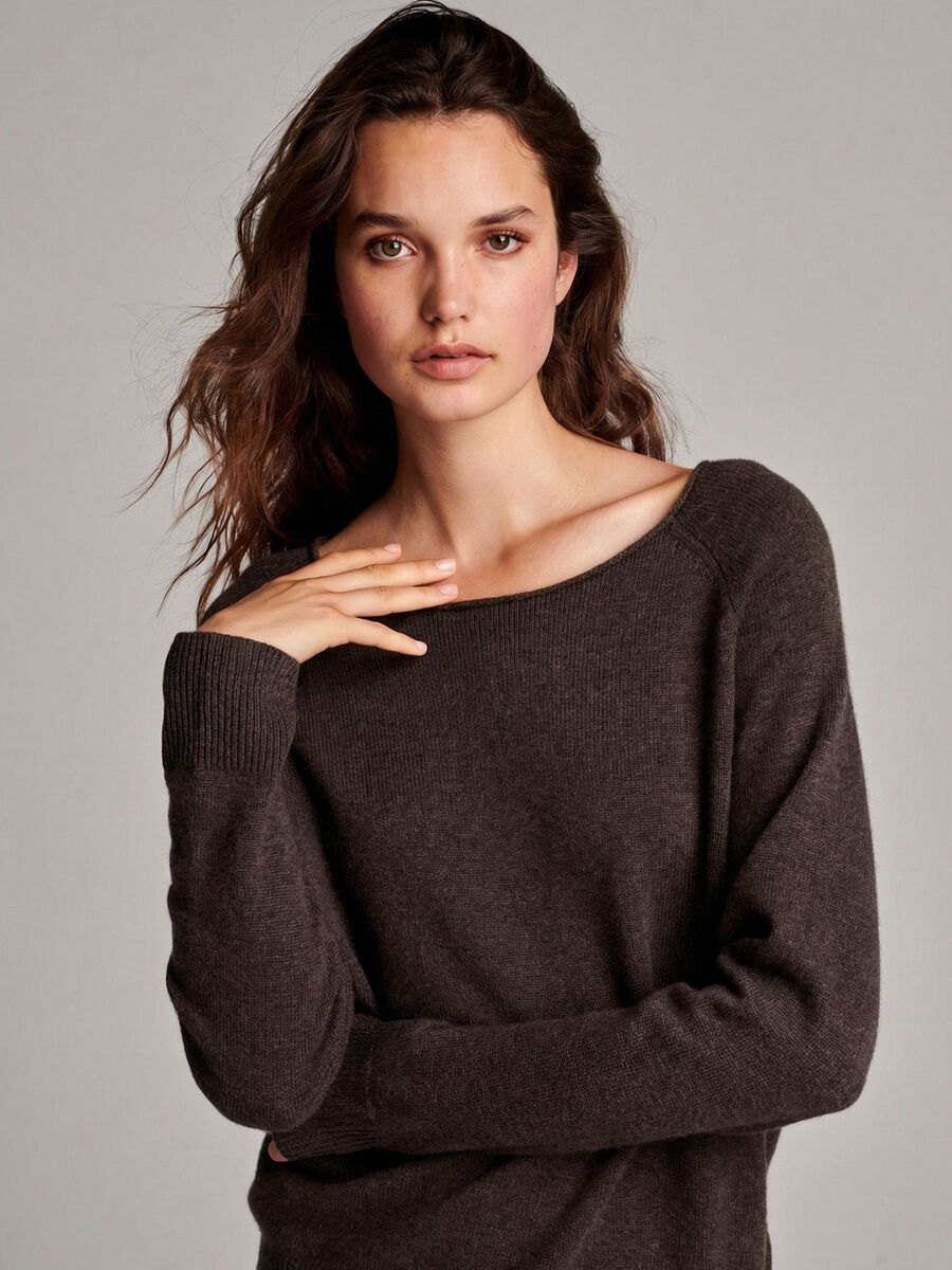 Regular fit cashmere sweater image number 0