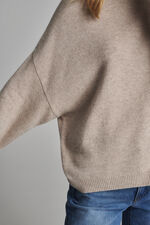 Oversized organic cashmere sweater image number 5