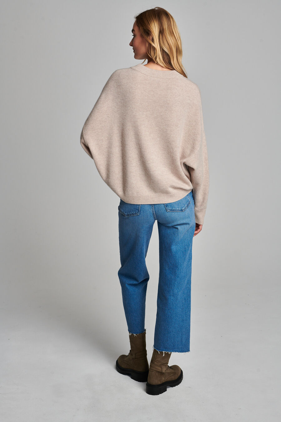 Oversized-Kaschmir-Pullover image number 5