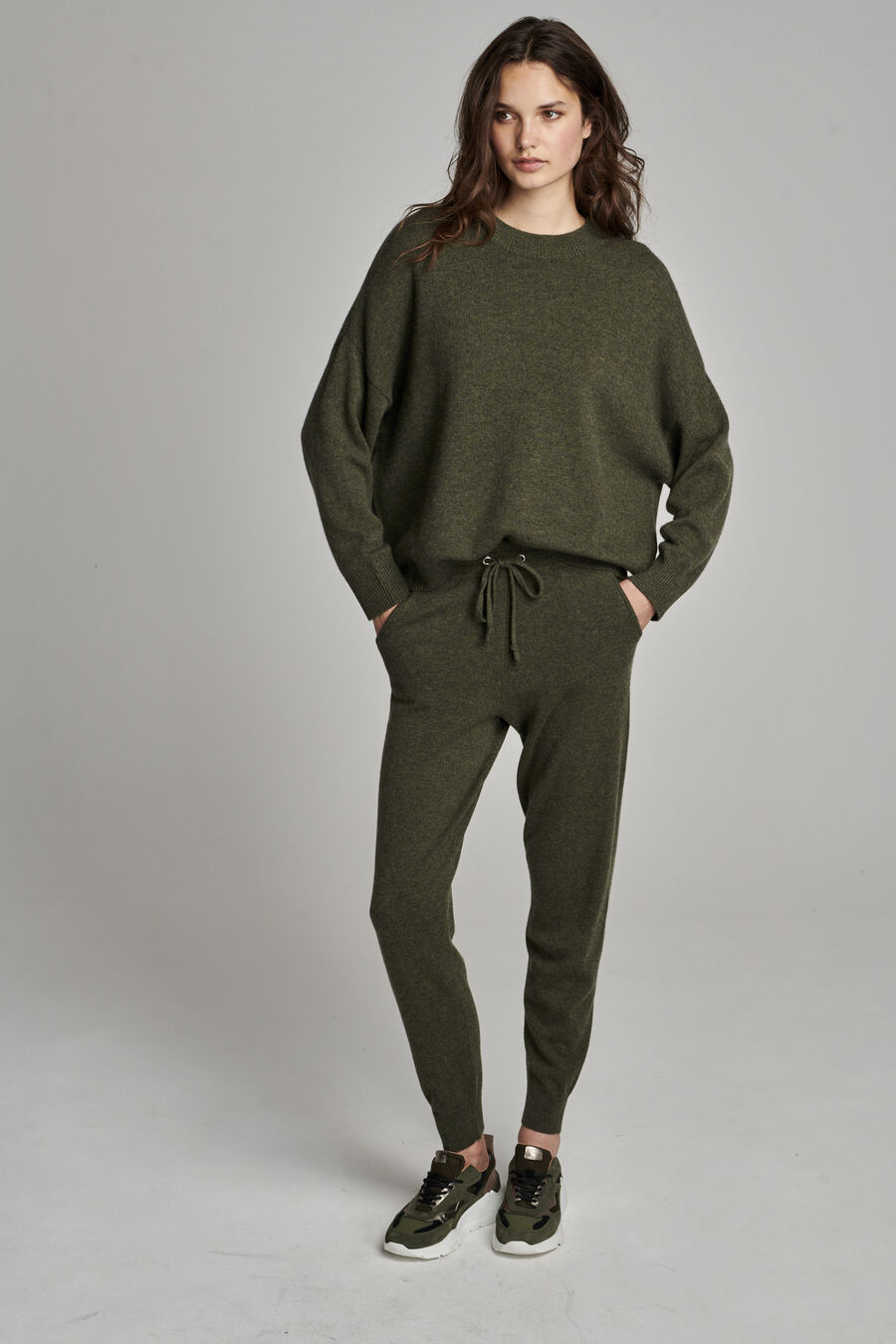 Pull oversize en cachemire biologique image number 2