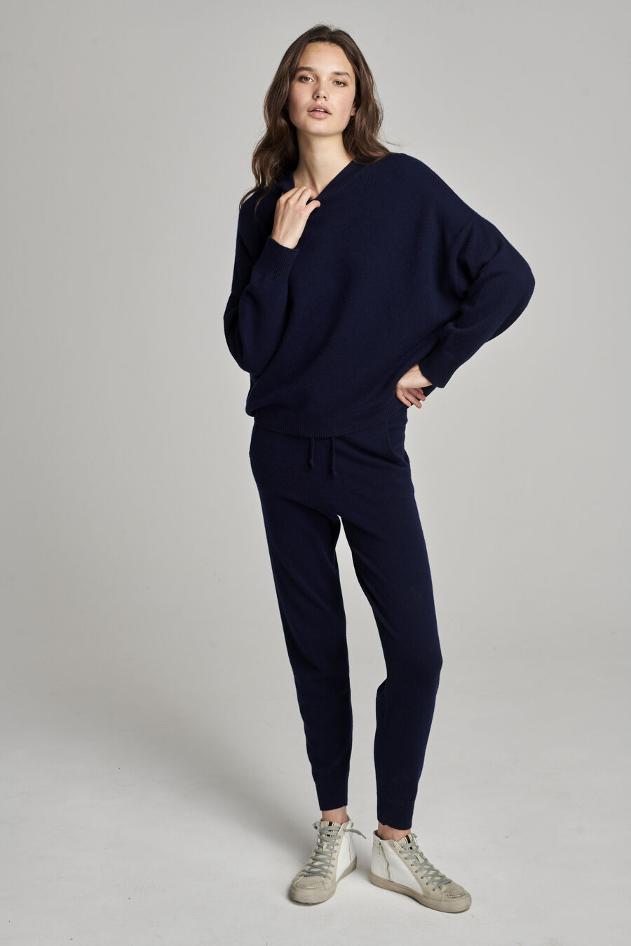 Pull oversize en cachemire biologique image number 2