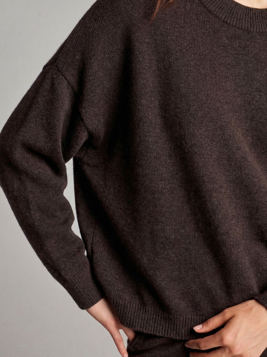 Oversized organic cashmere sweater image number 4