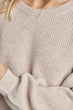 Chunky knit cashmere sweater image number 2