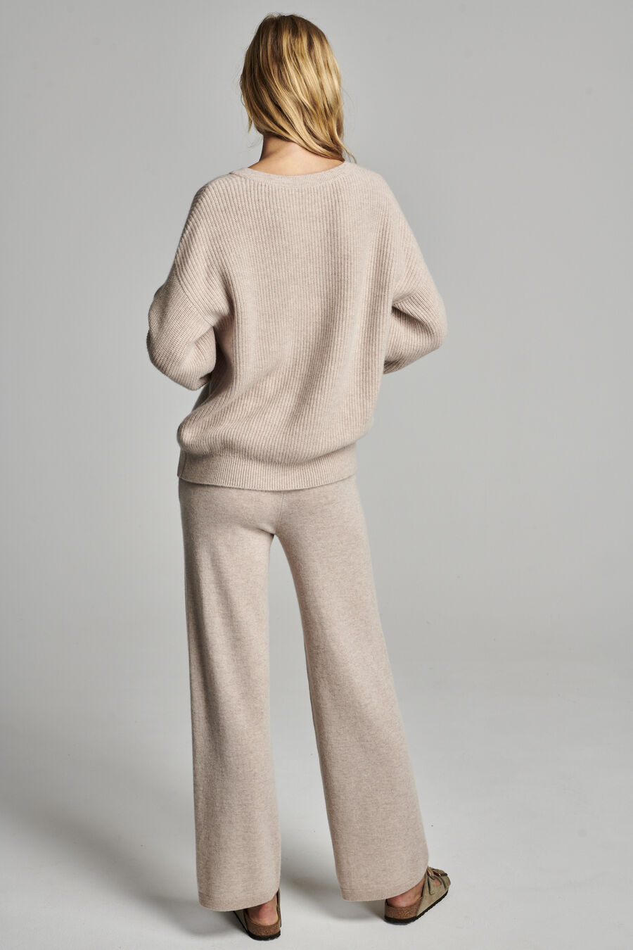 Grof gebreide cashmere trui image number 5