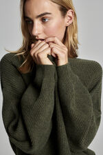 Chunky knit cashmere sweater image number 3