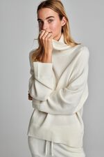 Oversized cashmere trui met hoge kraag image number 4