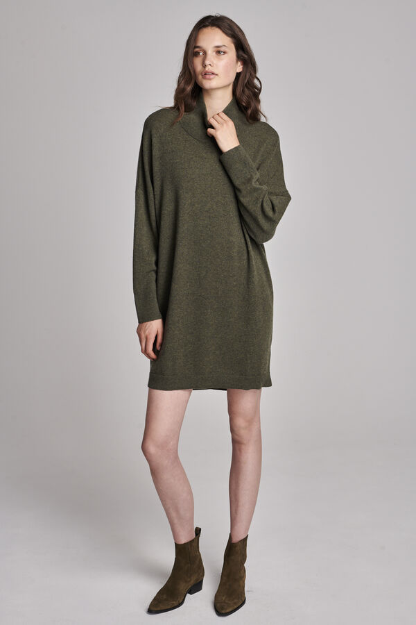 Cashmere dress with stand collar image number 4