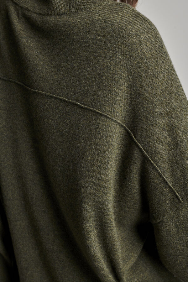 Cashmere dress with stand collar image number 6