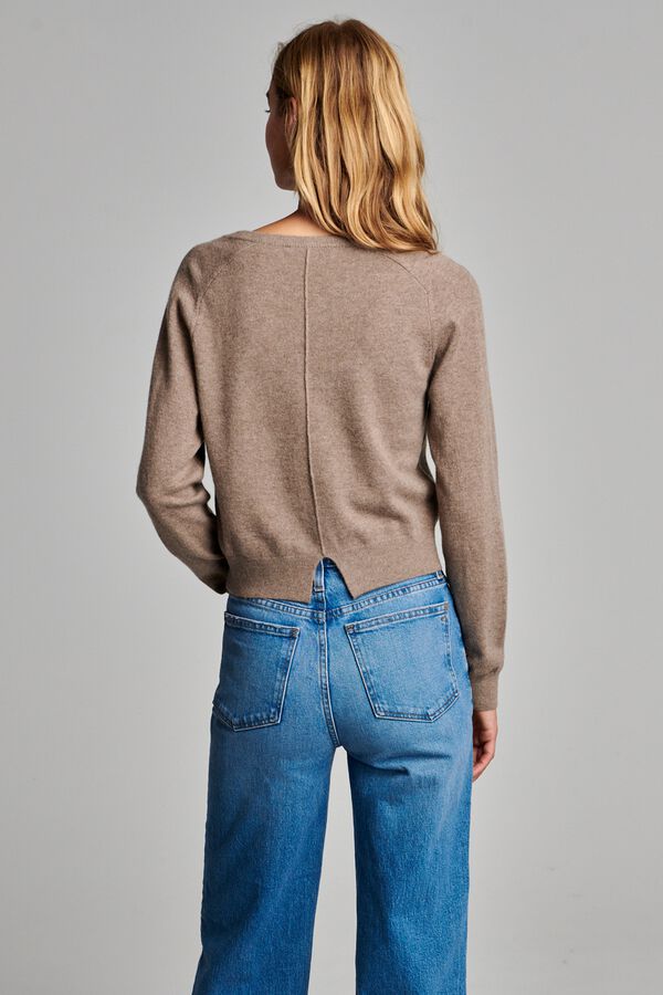 Round neck cashmere cardigan image number 5