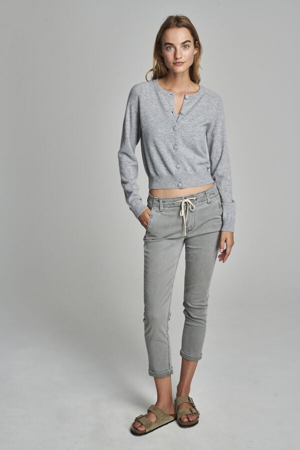 Round neck cashmere cardigan