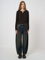 Round neck cashmere cardigan image number 7