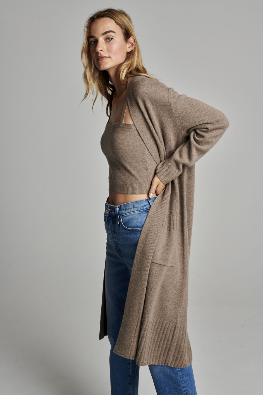 Cashmere vest met geribde sjaalkraag image number 10