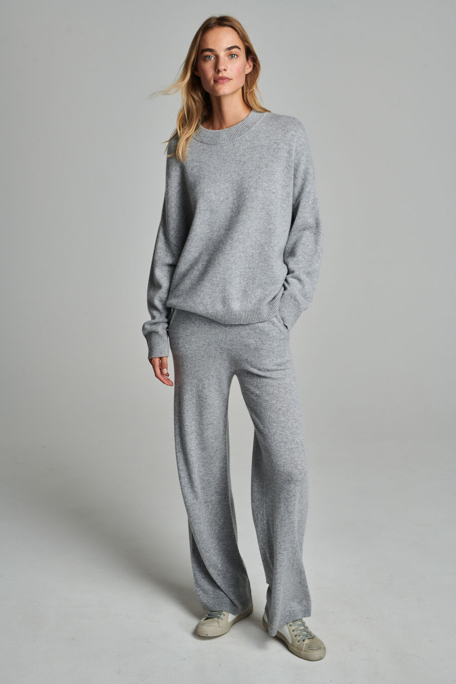 Wijde cashmere broek image number 0