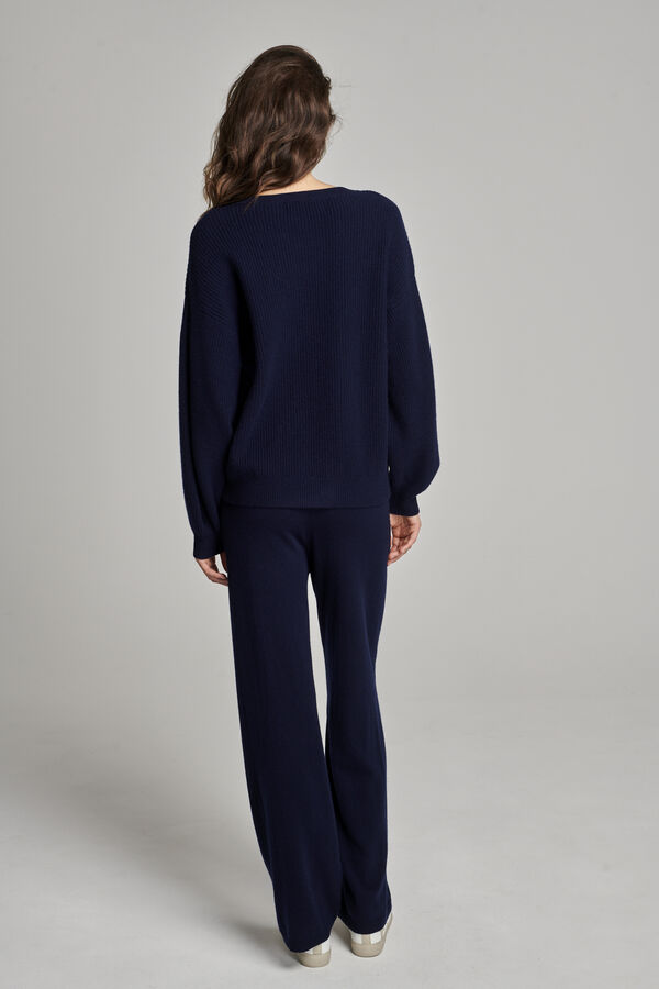 Wide organic cashmere knitted pants