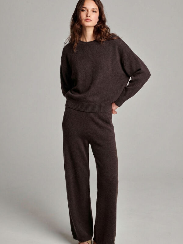 Wide organic cashmere knitted pants