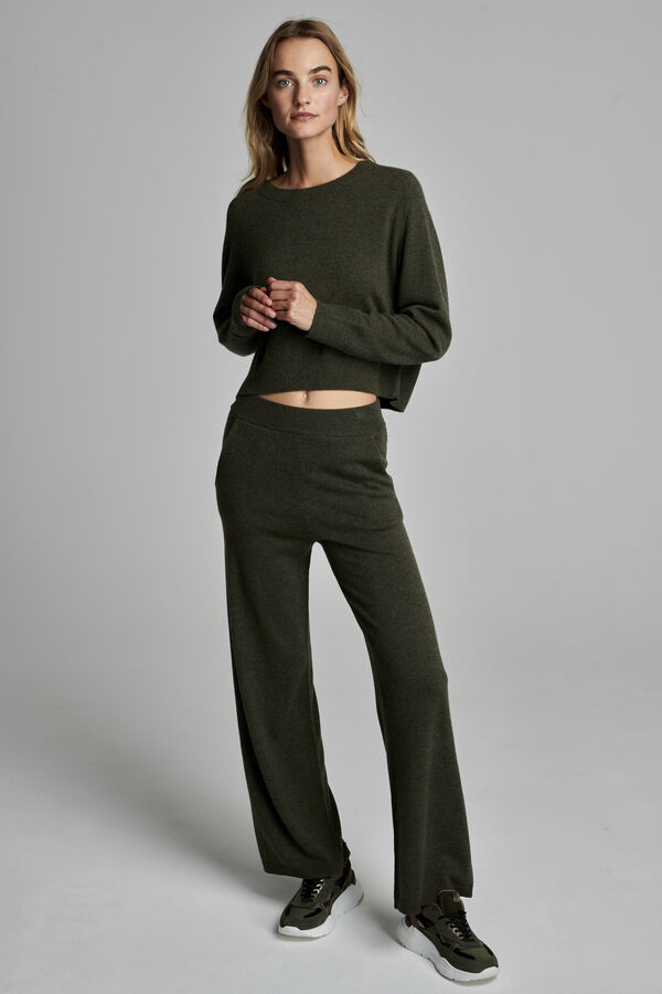 Oversized round neck cashmere sweater