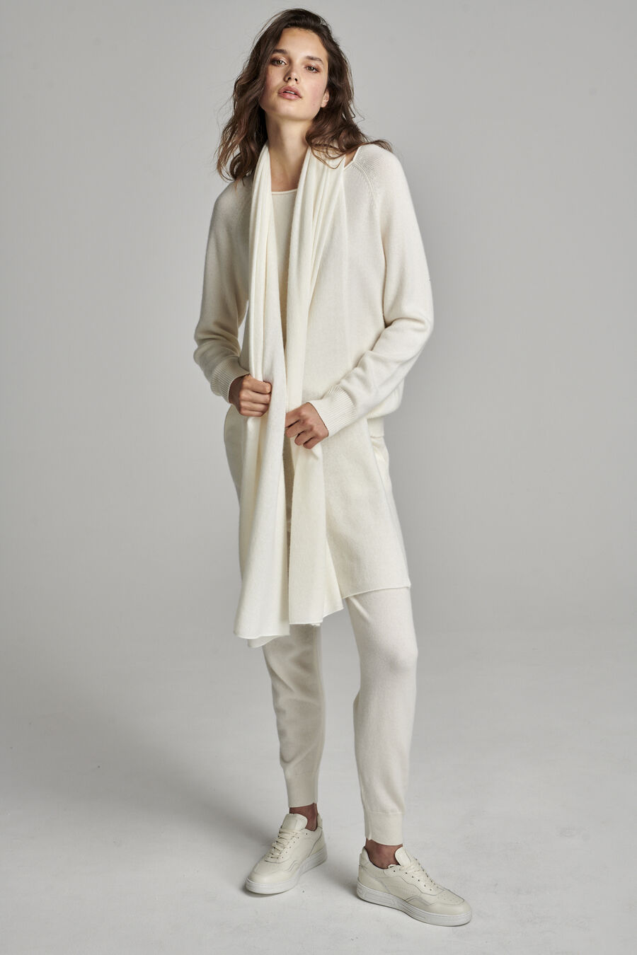 Strickschal aus Bio-Kaschmir image number 4