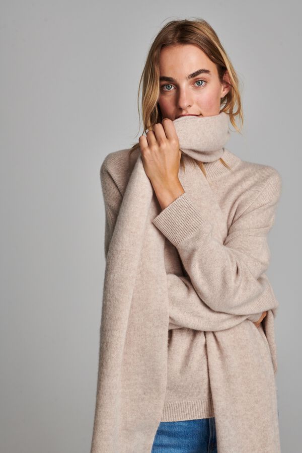Cashmere scarf image number 2