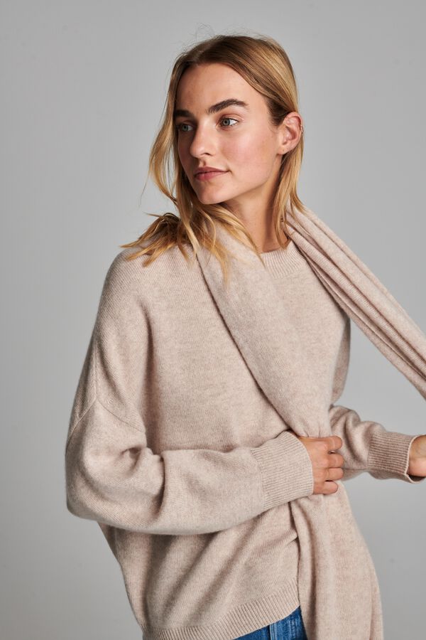 Cashmere scarf image number 3
